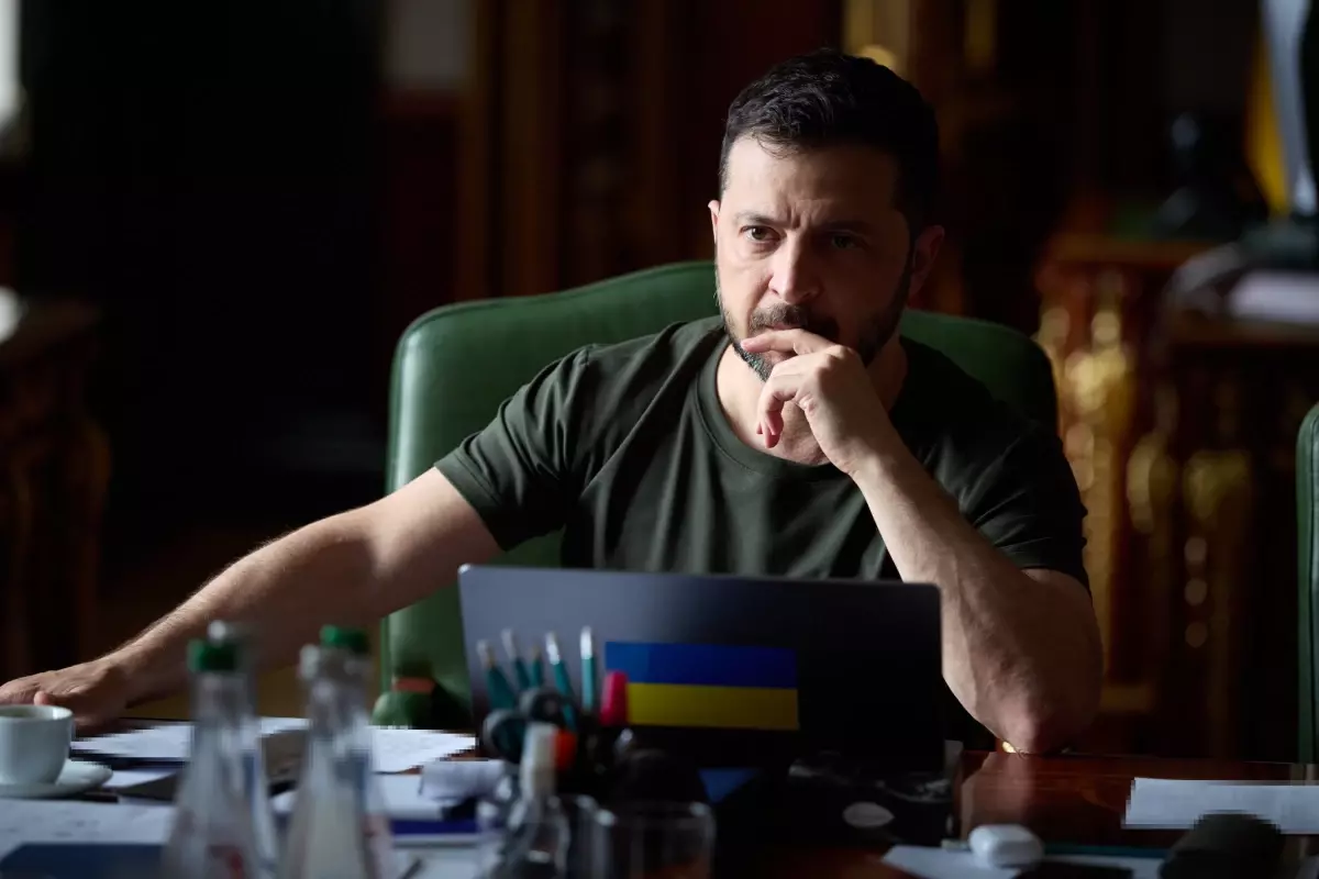 Zelenskiy: Ukraynalılar topraklarını işgalciye vermeyecek