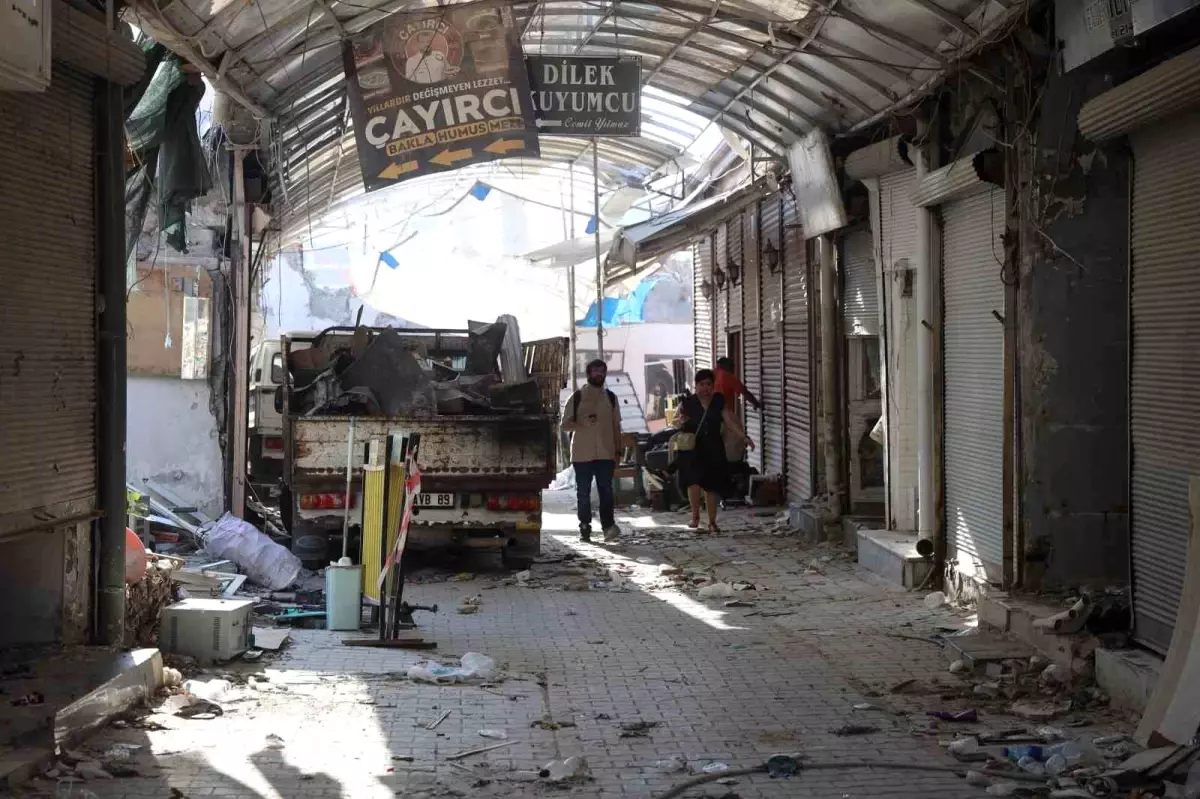 Hatay'da Tarihi Uzun Çarşı'nın Restorasyon Çalışmaları Başladı