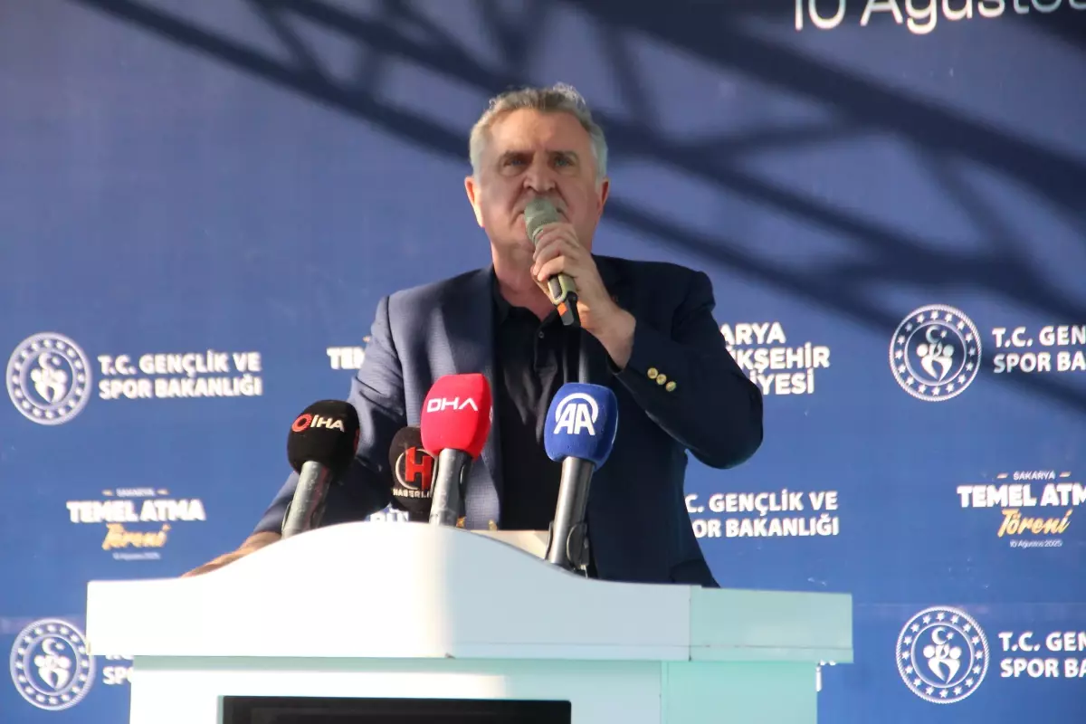 Bakan Bak: Türkiye'de Obezite Sorunu ve Sporun Önemi