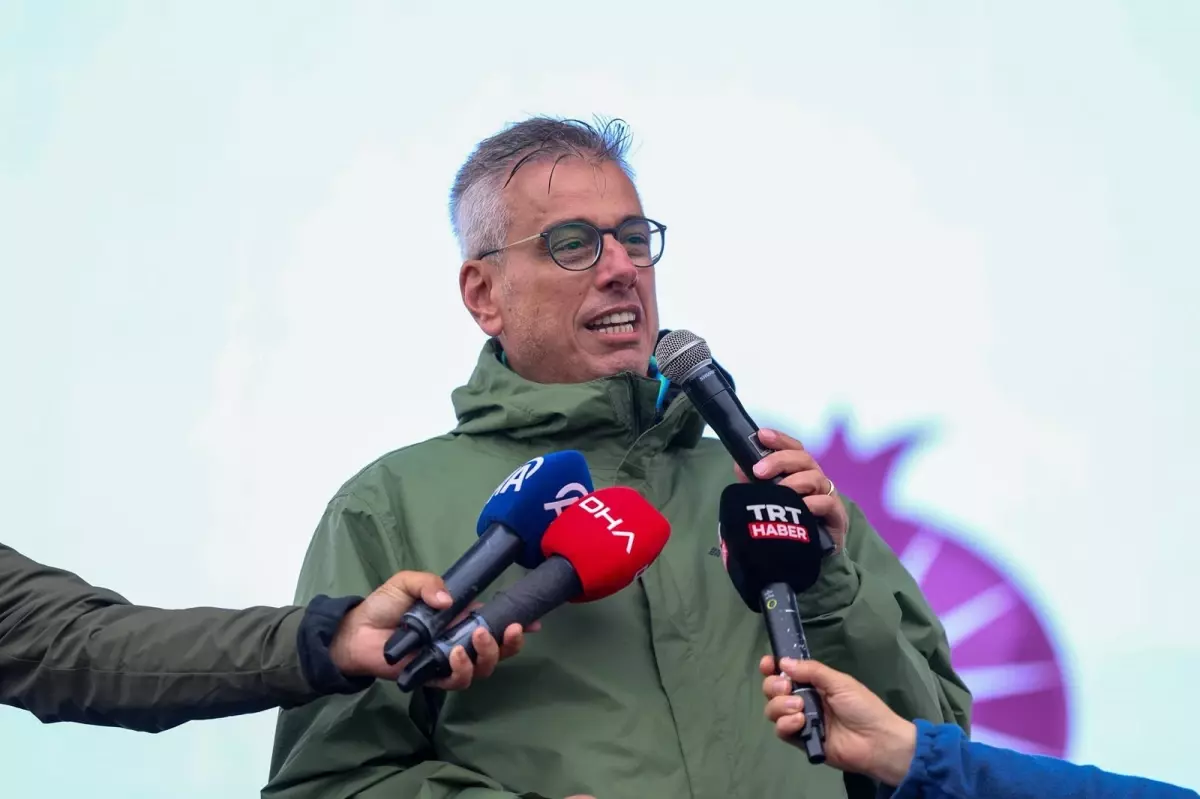 Sağlık Bakanı Memişoğlu'ndan Gazze'ye Tepki: 'Güçlü Olmalıyız'