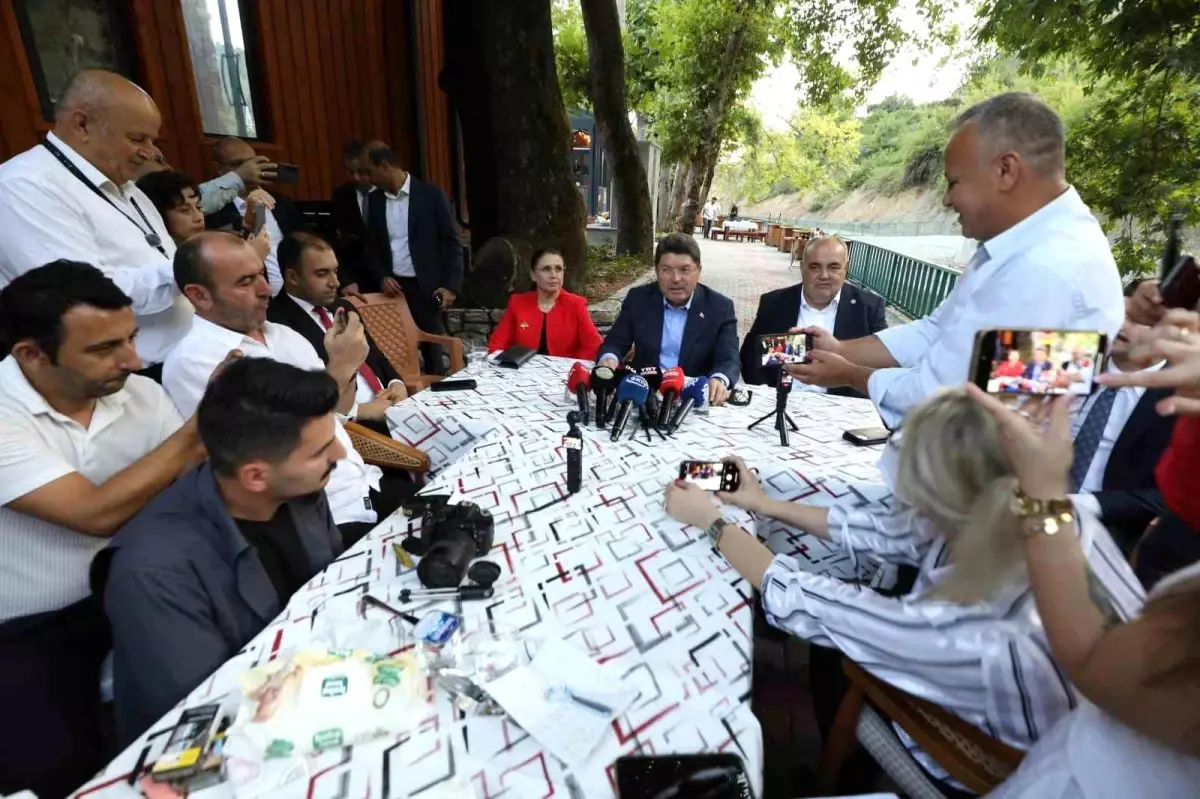 Bakan Tunç'tan gündemdeki konularla ilgili önemli açıklamalar