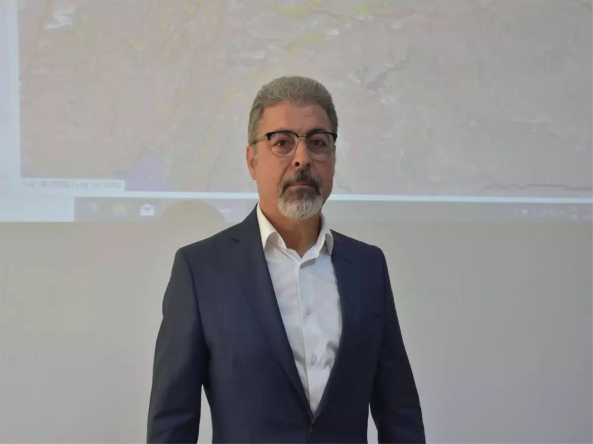 Balıkesir'de 6.1 Büyüklüğünde Deprem ve Artçı Sarsıntılar