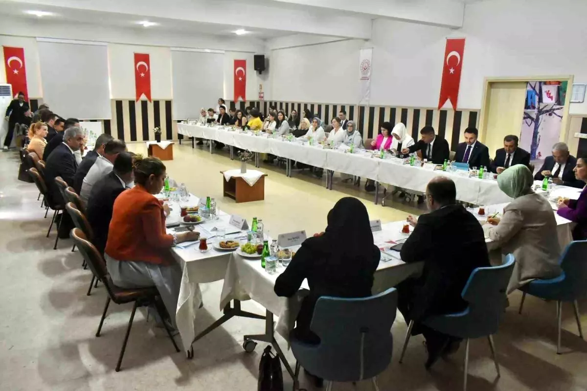 Kadına Yönelik Şiddetle Mücadele İçin Marmara Bölge Toplantısı Yapıldı