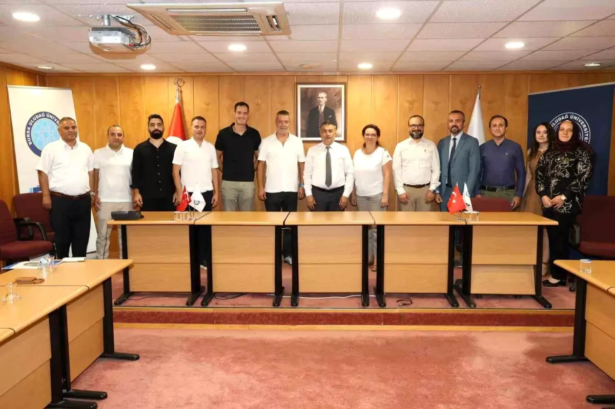 Bursa Uludağ Üniversitesi ve Bekamak Makine Arasında İşbirliği Protokolü İmzalandı