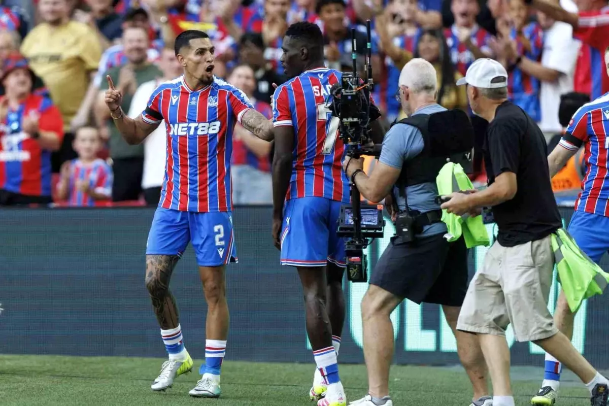 Crystal Palace, Tarihinde İlk Kez Community Shield Kupasını Kazandı
