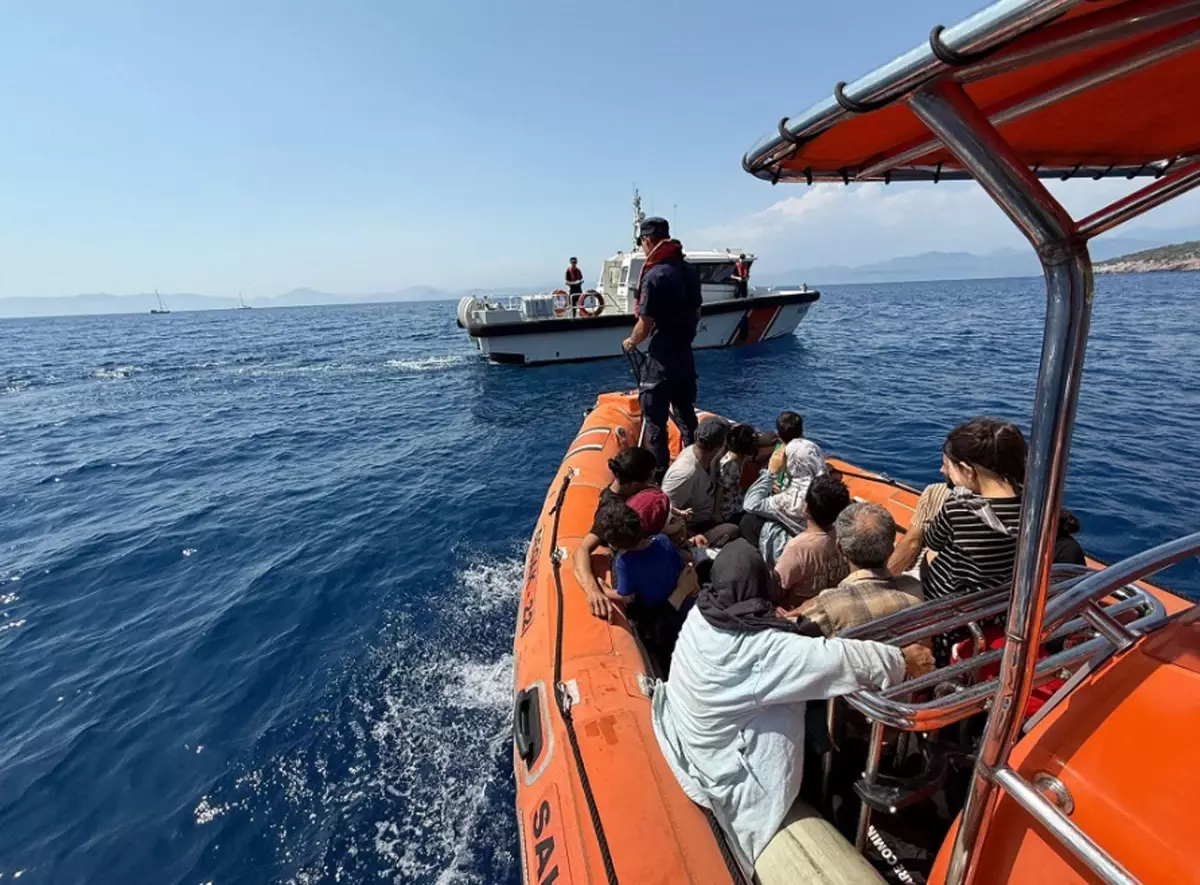 Dalyan'da Mahsur Kalan 24 Kaçak Göçmen Kurtarıldı