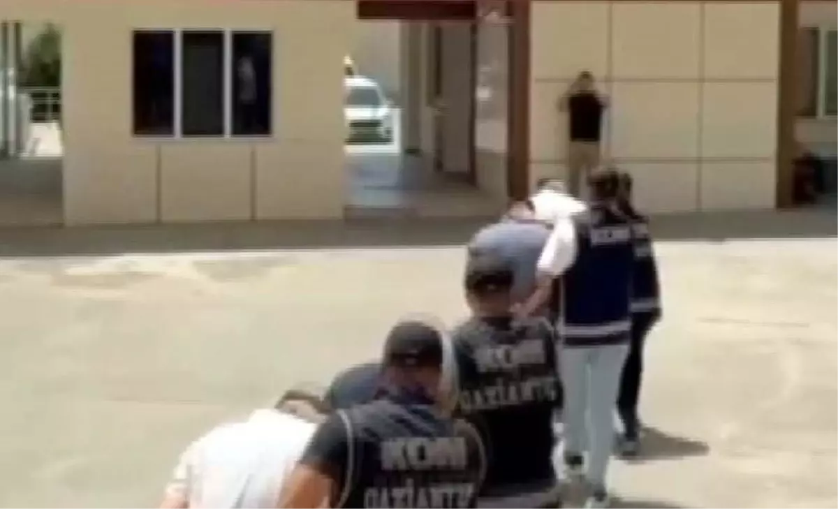 Gaziantep'te Tefecilik Operasyonu: 3 Tutuklama