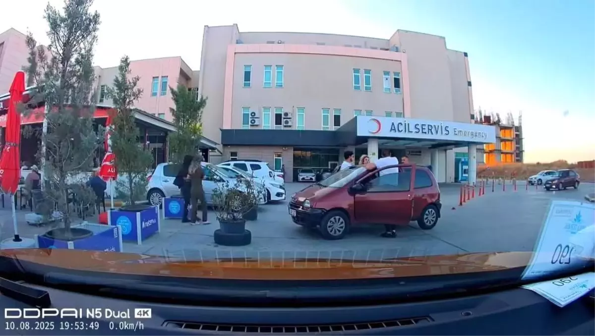 Balıkesir'deki Deprem Anına Ait Şok Edici Görüntüler