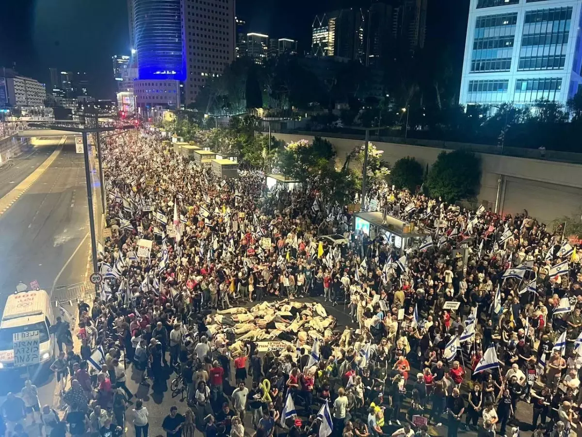 İsrail'de Hükümete Karşı Büyük Protesto: Savaş Sona Ersin Çağrısı