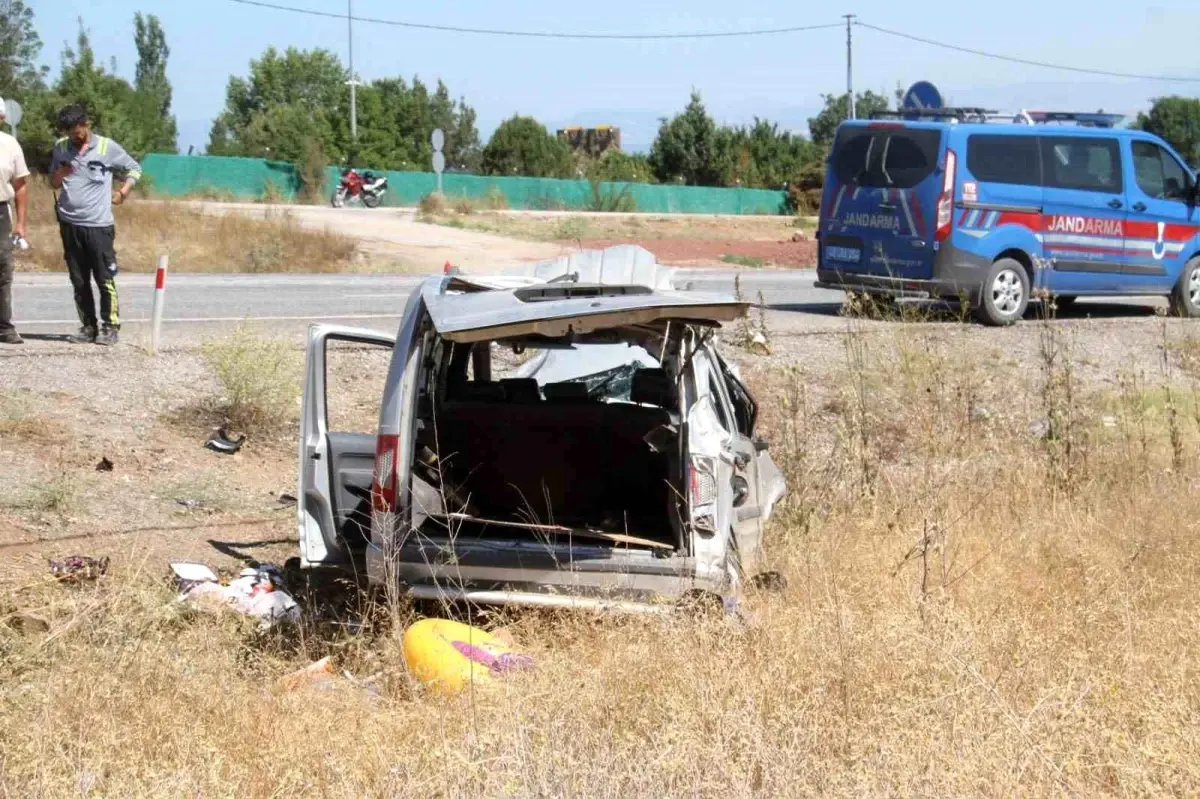 Konya'da Trafik Kazası: 2 Kişi Hayatını Kaybetti