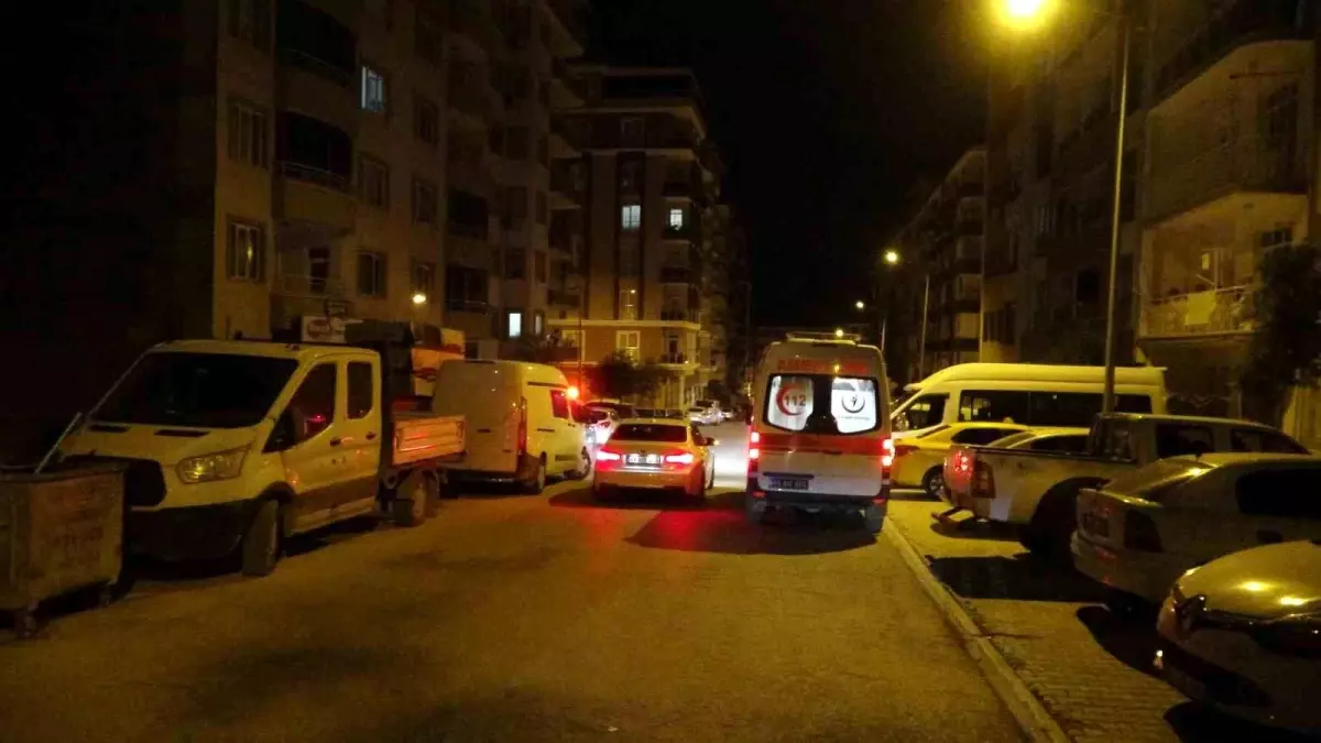 Malatya'da Yalnız Yaşayan Kadın Yarı Çıplak Olarak Ölü Bulundu