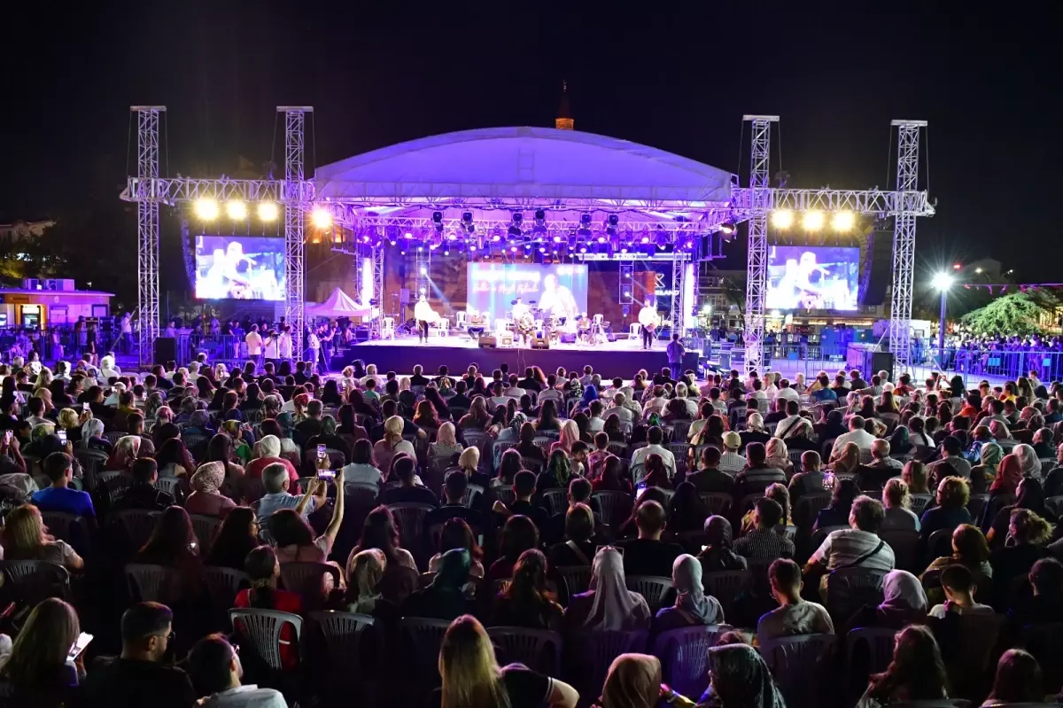 Kırşehir Neşet Ertaş Kültür ve Müzik Festivali, Deprem Nedeniyle İptal Edildi