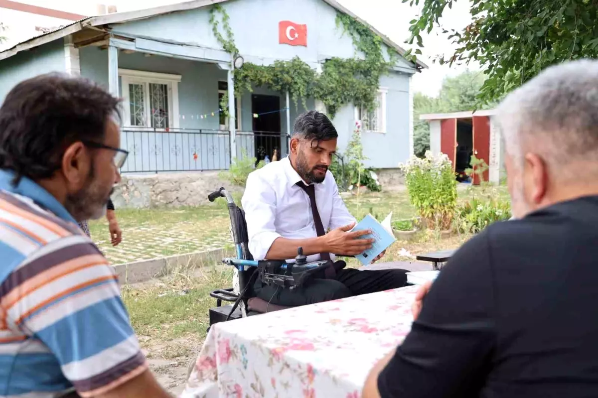 Trafik Kazası Sonrası Şiirlerle Hayata Tutunan Oğuzhan Yabancı