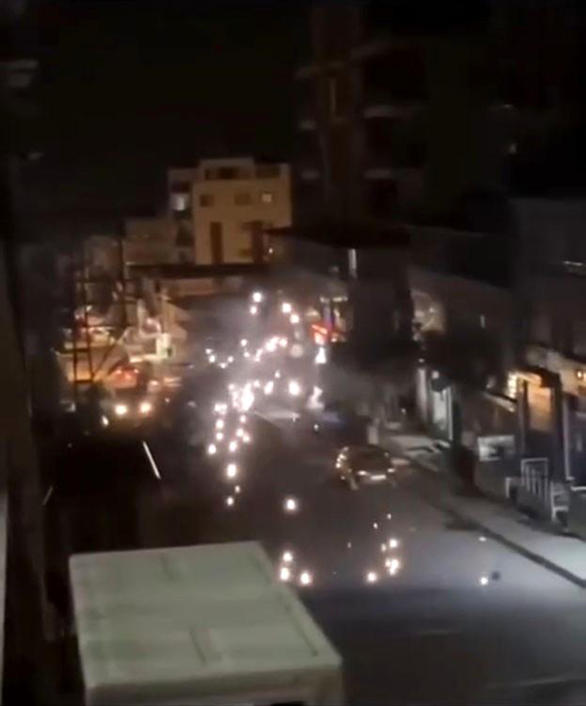 Hatay'da Sıcak Havadan Dolayı Elektrik Tellerinde Patlama