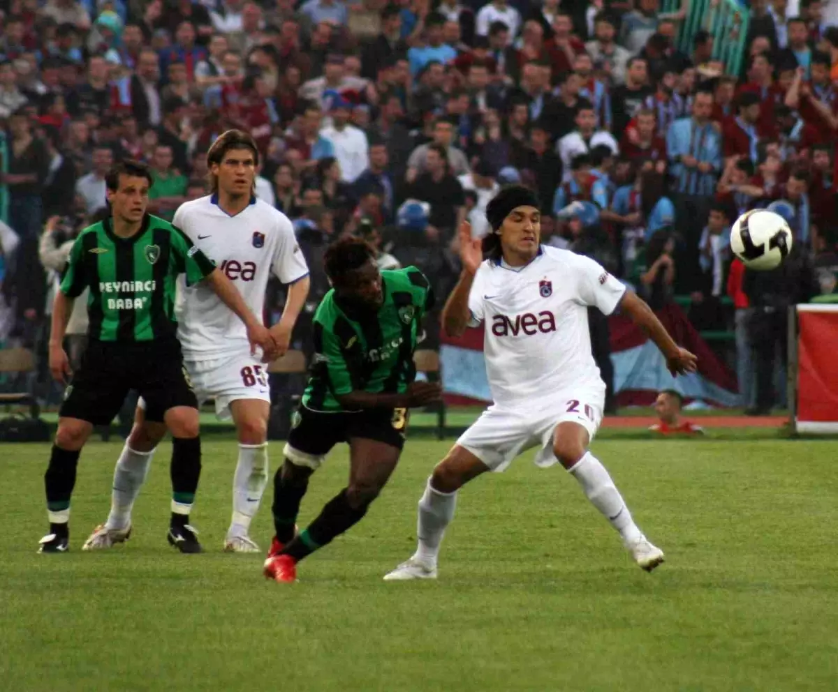 Trabzonspor ile Kocaelispor 41. Randevuda