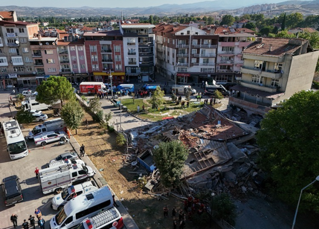 6 1 lik depremin bilancosu netlesiyor agir 18935531 5145 m