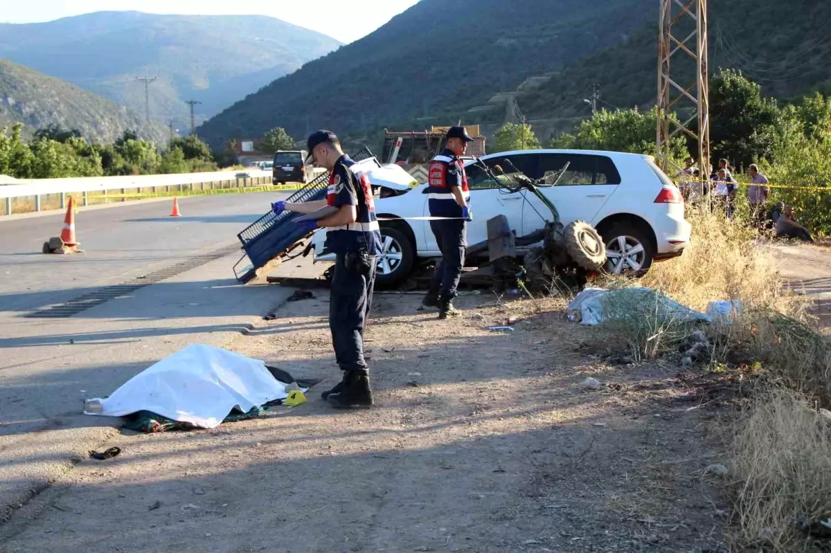 Amasya'da Anne ve Oğlu Kaza Sonucu Hayatını Kaybetti