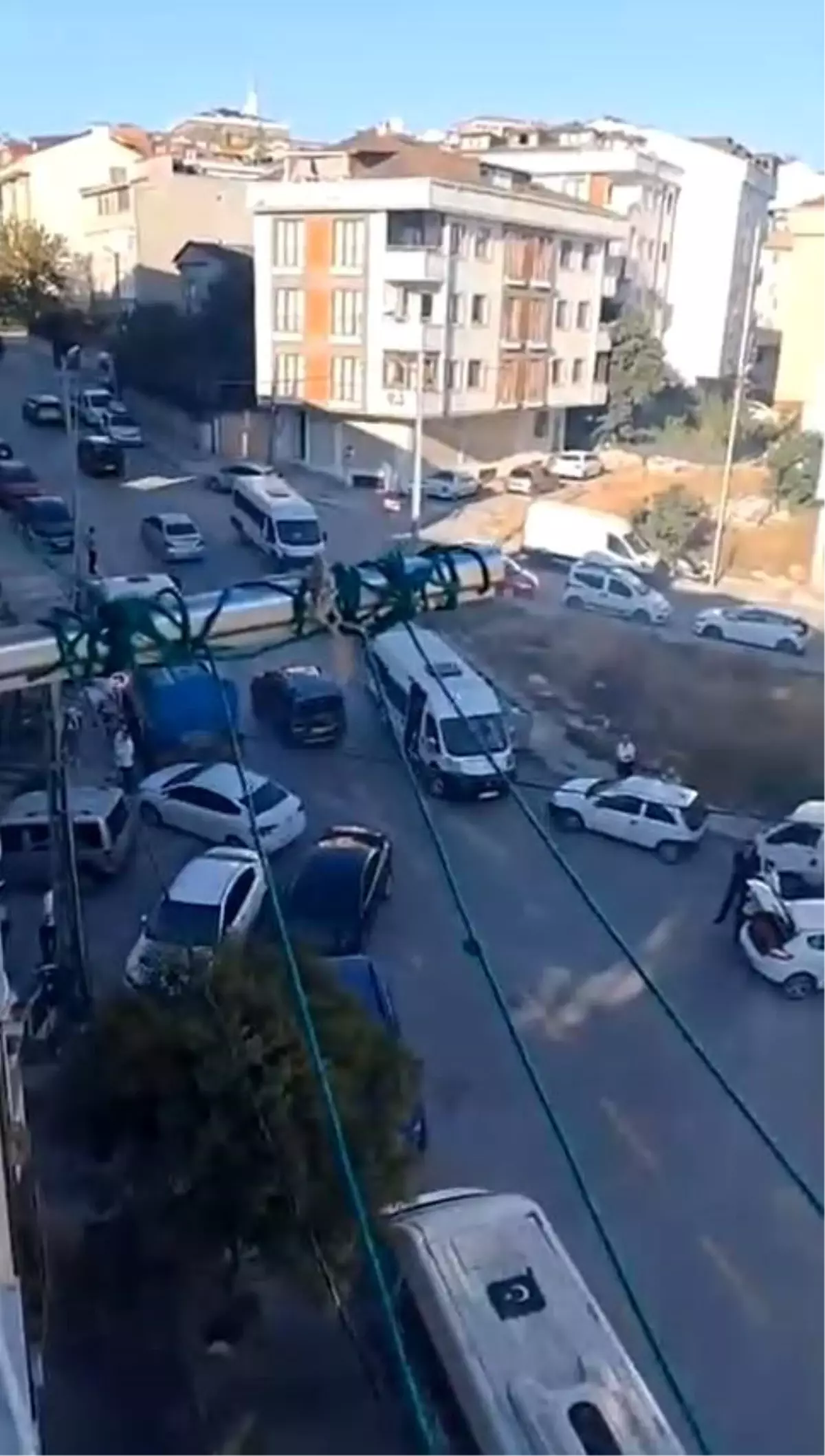 Arnavutköy'de Düğün Öncesi Havaya Ateş Açıldı