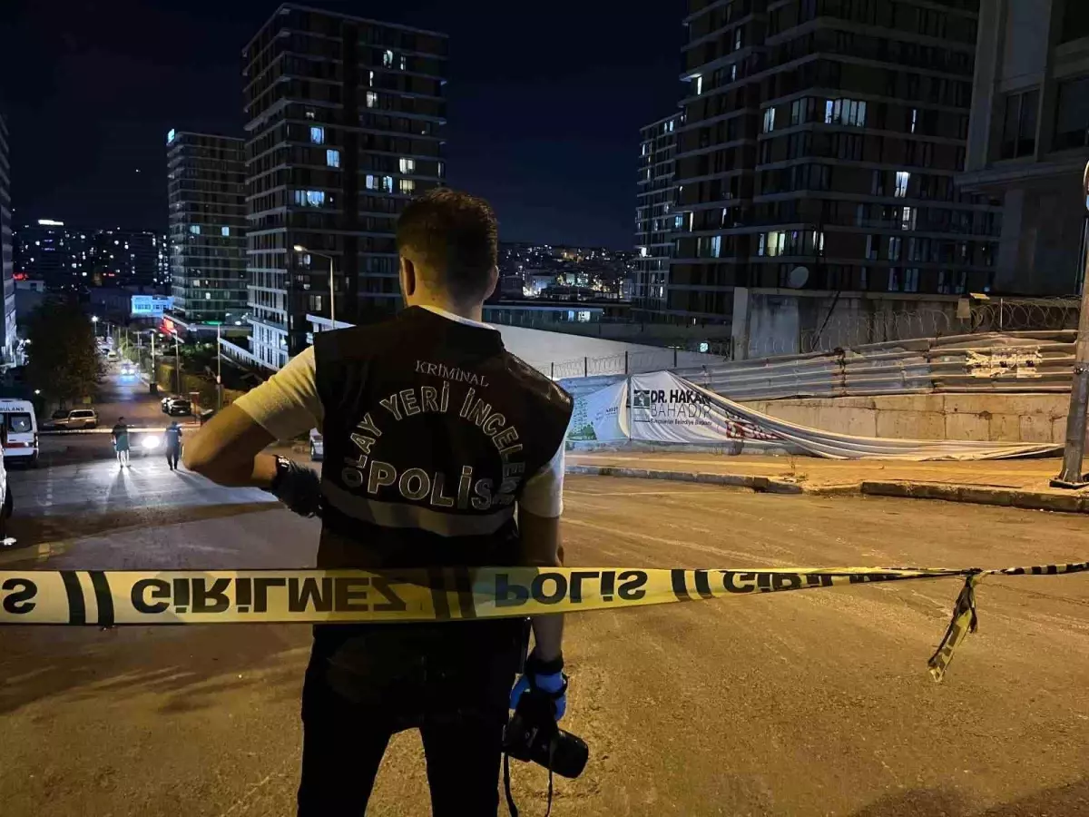 İstanbul Bahçelievler'de Yabancı Uyruklu Adam Silahlı Saldırıyla Hayatını Kaybetti