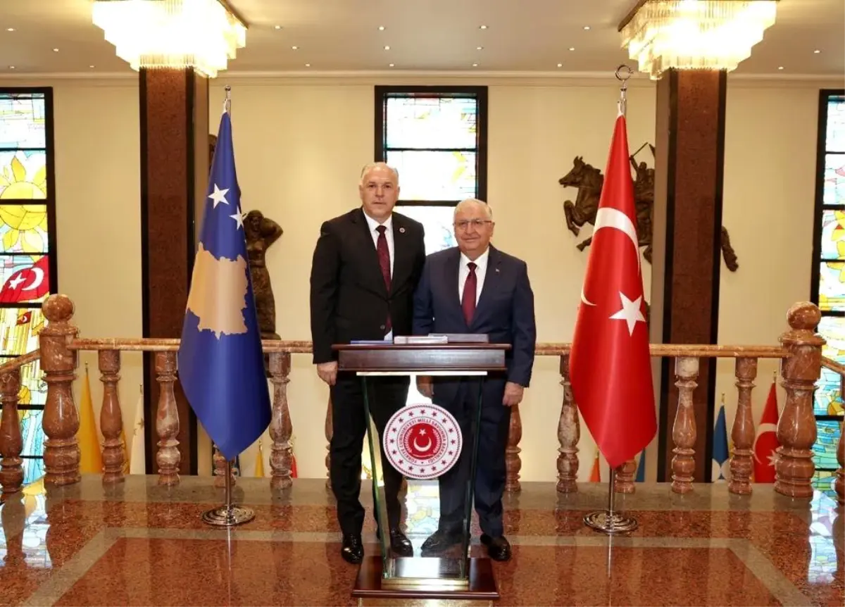 Kosova'nın Bölgesel Kalkınma Bakanı Fikrim Damka, Milli Savunma Bakanı Yaşar Güler'i Ziyaret Etti