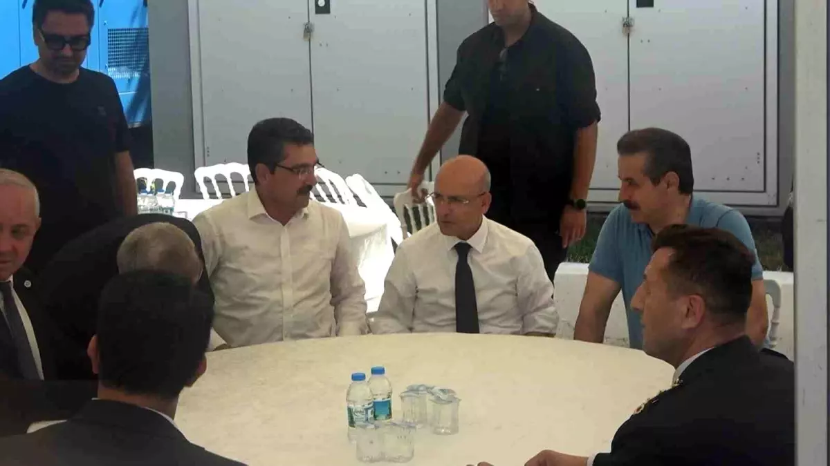Bakan Mehmet Şimşek Ağabeyinin Vefatından Dolayı Taziyeleri Kabul Etti