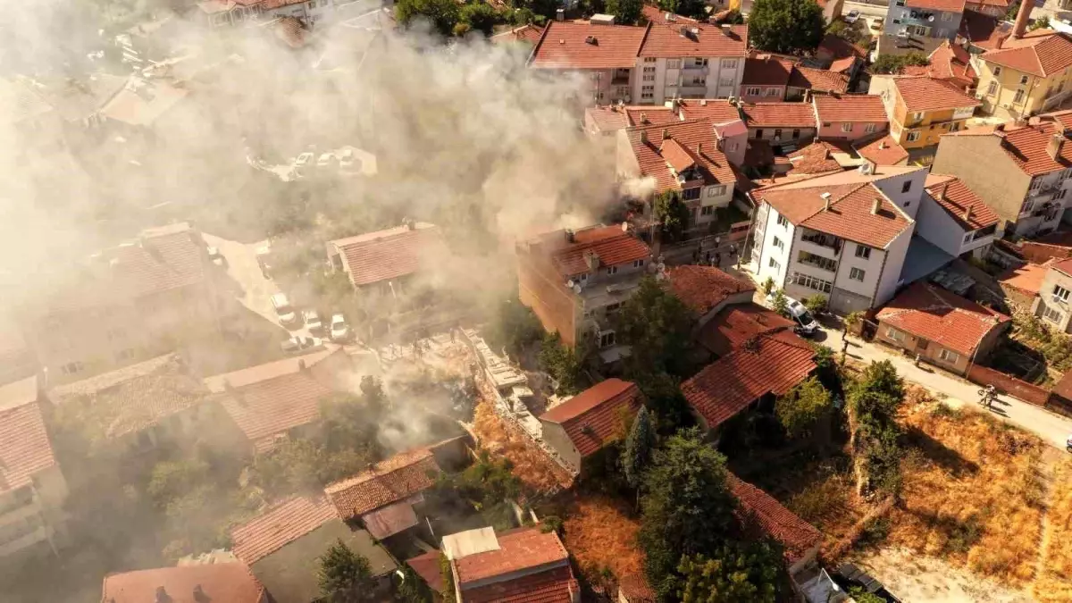 Bilecik'te Müstakil Evde Yangın