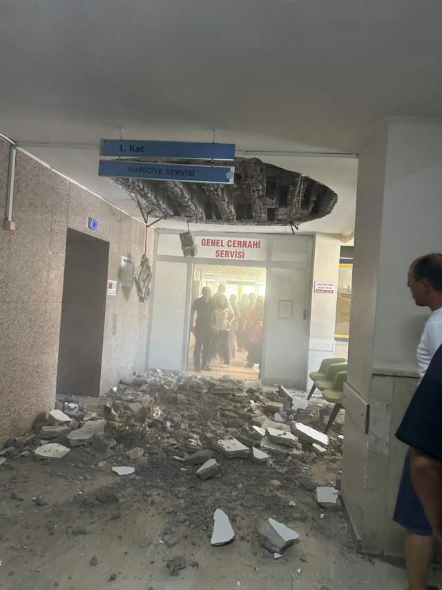 denizli devlet hastanesi nin tavani coktu 18935866 5895 m