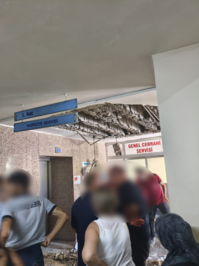 denizli devlet hastanesi nin tavani coktu 18935866 8267 m