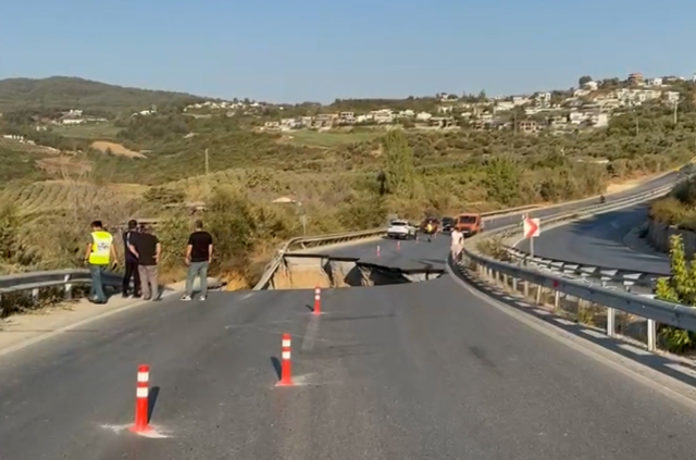 Deprem sonrası herkes bu görüntüyü paylaştı, gerçek çok başka çıktı Deprem sonrası herkes bu görüntüyü paylaştı, gerçek çok başka çıktı