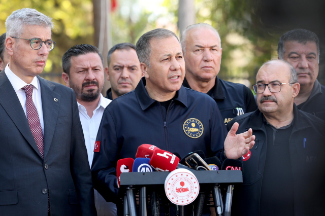 Depremin vurduğu Sındırgı havadan görüntülendi! İşte yıkılan bina sayısı