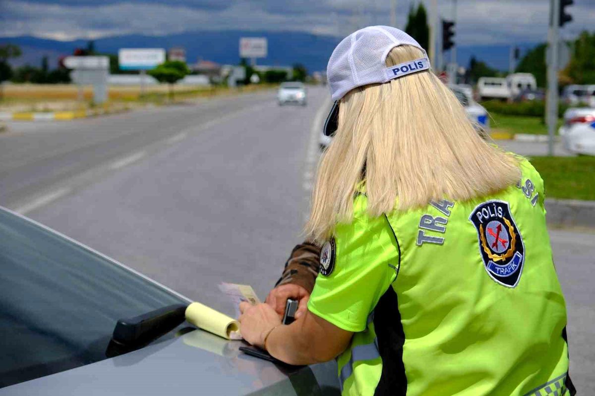 Düzce'de Trafik Denetimleri Sıkılaştırıldı