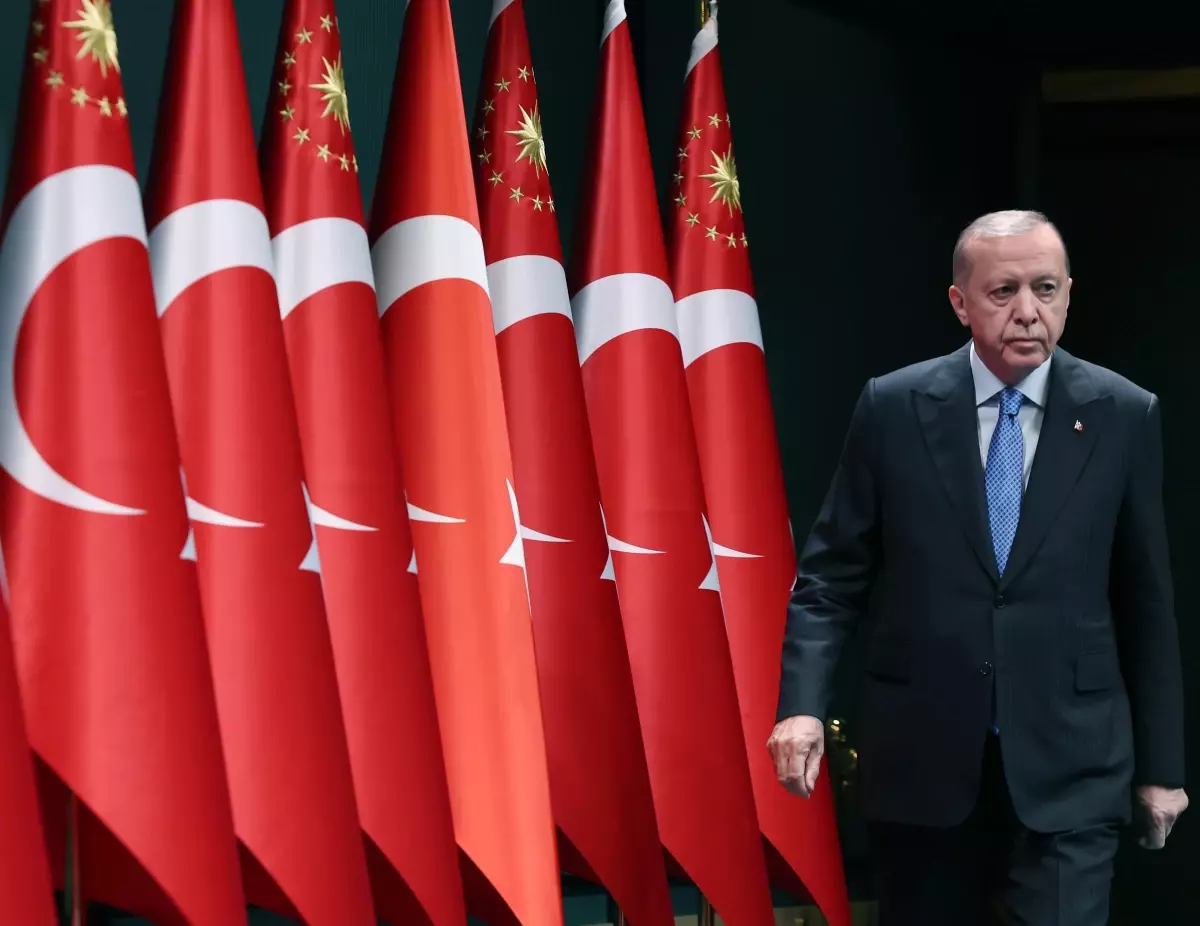 Erdoğan: Terörden kurtulmamız için Türkiye'nin önünde fırsat penceresi aralanmıştır
