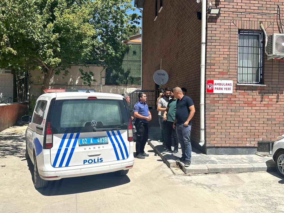 Adıyaman'da Gruplar Arasında Kavga: 1 Yaralı