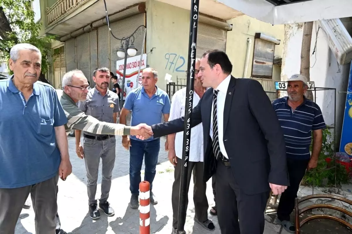 Kaymakam Türker, Çay İlçesi'ndeki Parke Taşı Çalışmalarını İnceledi