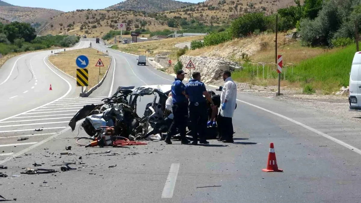 Malatya'da Trafik Kazası: 1 Ölü, 2 Yaralı