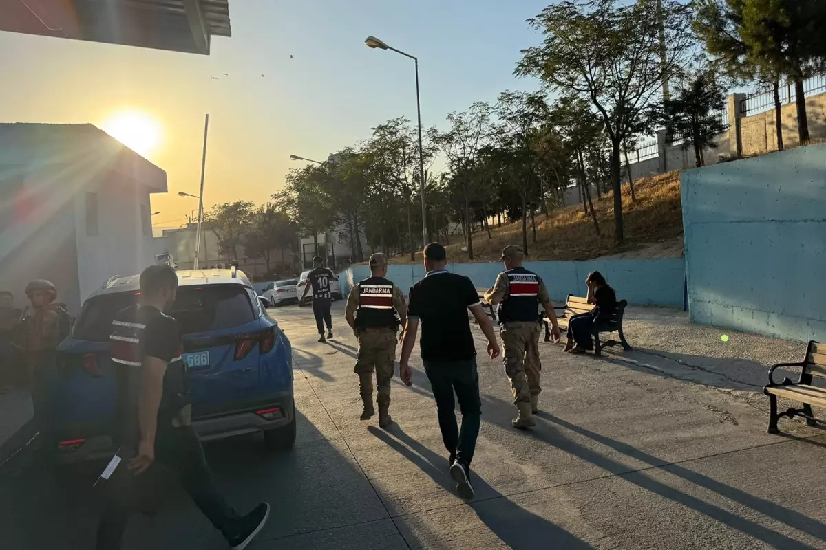 Şanlıurfa'da akrabalar arasında silahlı kavga: 2 ölü