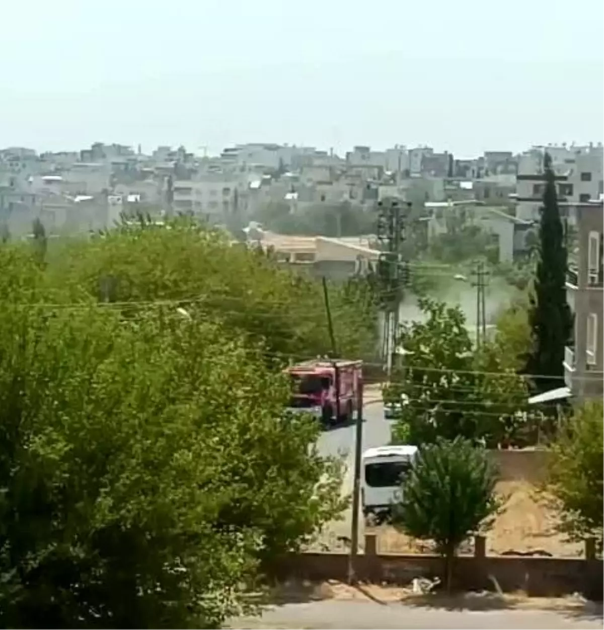 Adıyaman'da Sıcak Hava Elektrik Trafosunu Yaktı