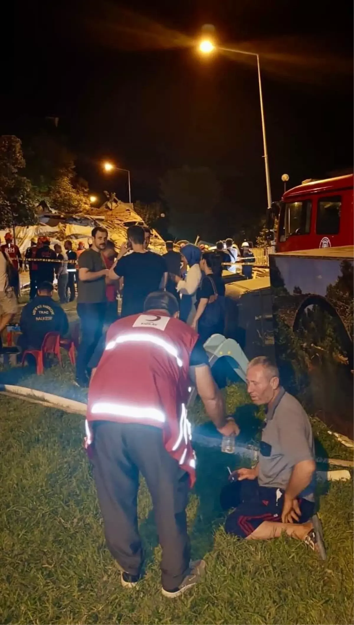 Türk Kızılay, Depremzedelere Beslenme Desteği Sağlıyor