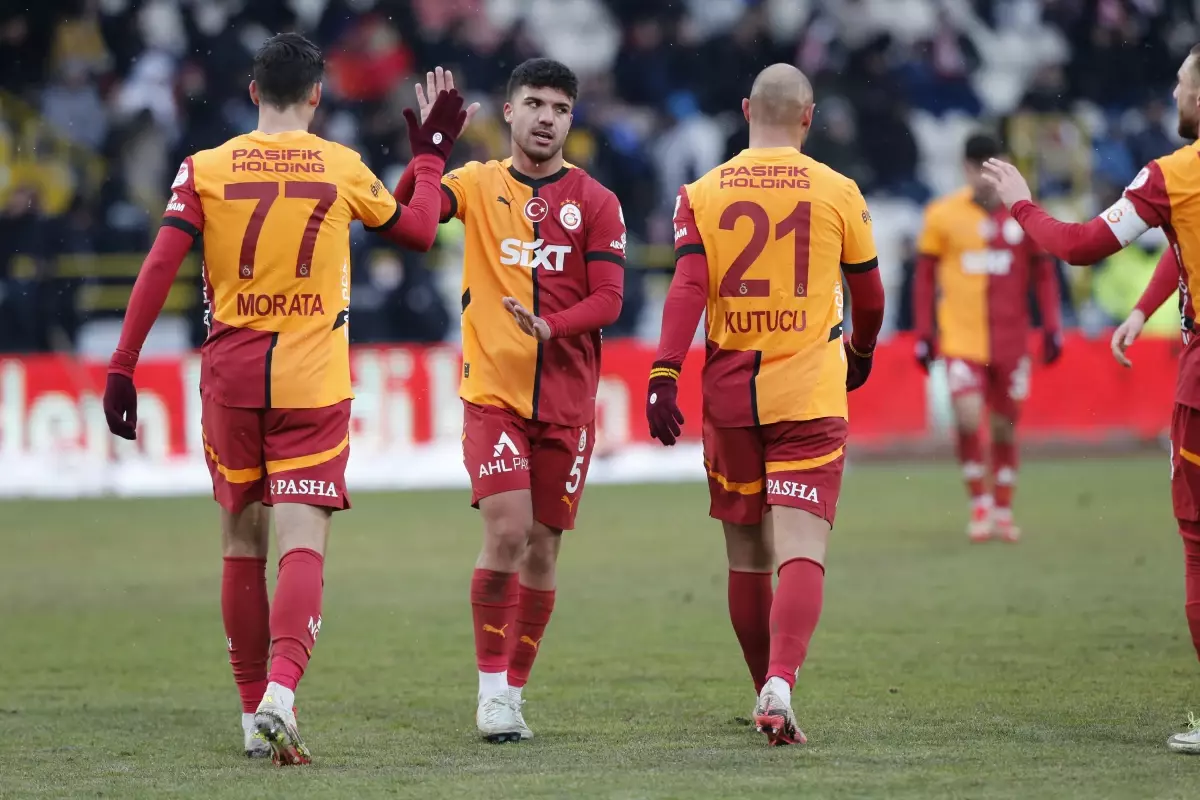 Alvaro Morata Galatasaray'a Veda Etti