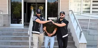 Doktorların bilgilerini ele geçirip kutu kutu ilaç yazmış