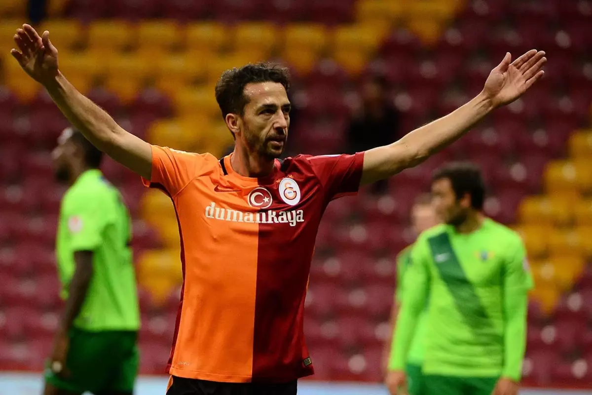 Eski Galatasaraylı Bilal Kısa'dan sürpriz imza