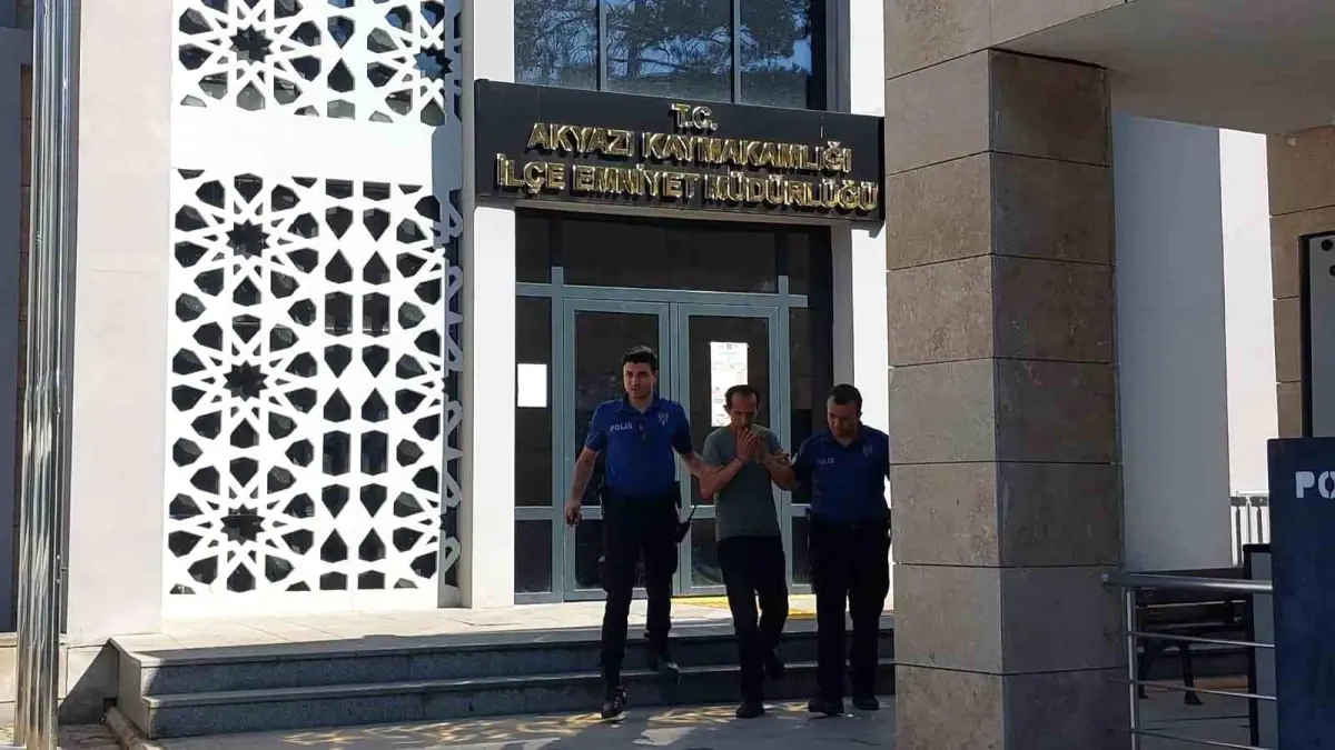 Akyazı'da Uyuşturucu Operasyonu: 60 Kök Kenevir Ele Geçirildi
