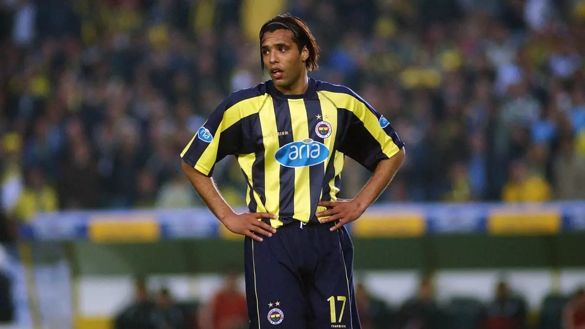 Fenerbahçe'nin eski golcüsü Pierre van Hooijdonk yıllar sonra Türkiye'de
