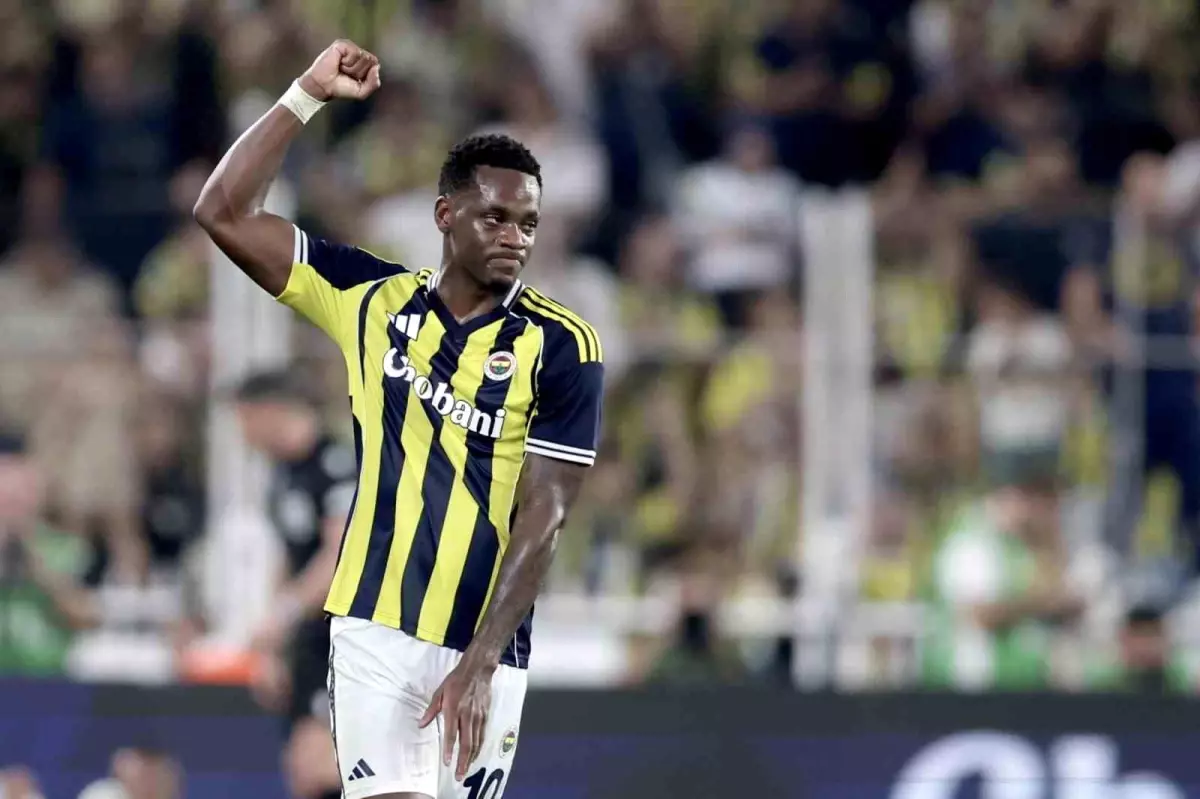 Fenerbahçe'nin Jhon Duran'ı Feyenoord'a İlk Golünü Attı