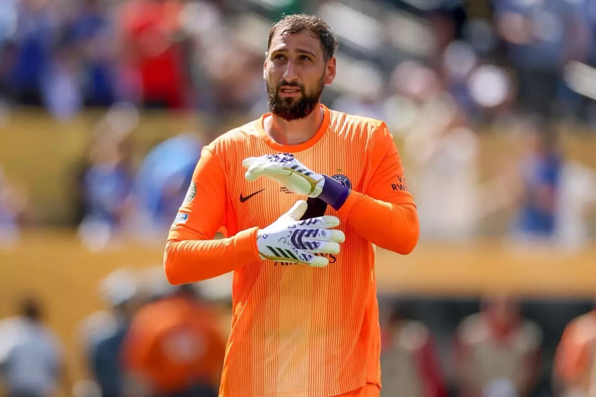 Galatasaraylılara müjde! Donnarumma, Paris Saint-Germain'e veda etti