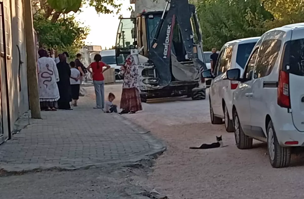 Adıyaman'da Yol Çalışması Sırasında 5 Yaşındaki Çocuk Hayatını Kaybetti