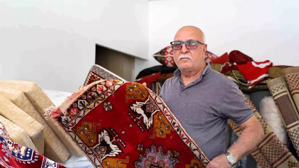 Gurbetçiler Uzun Çarşı'da Esnafları Sevindirdi