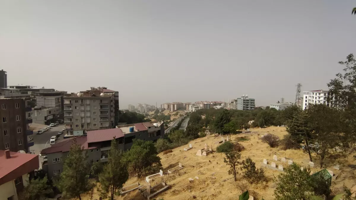 Şırnak'ta Toz Taşınımı Etkili Oldu