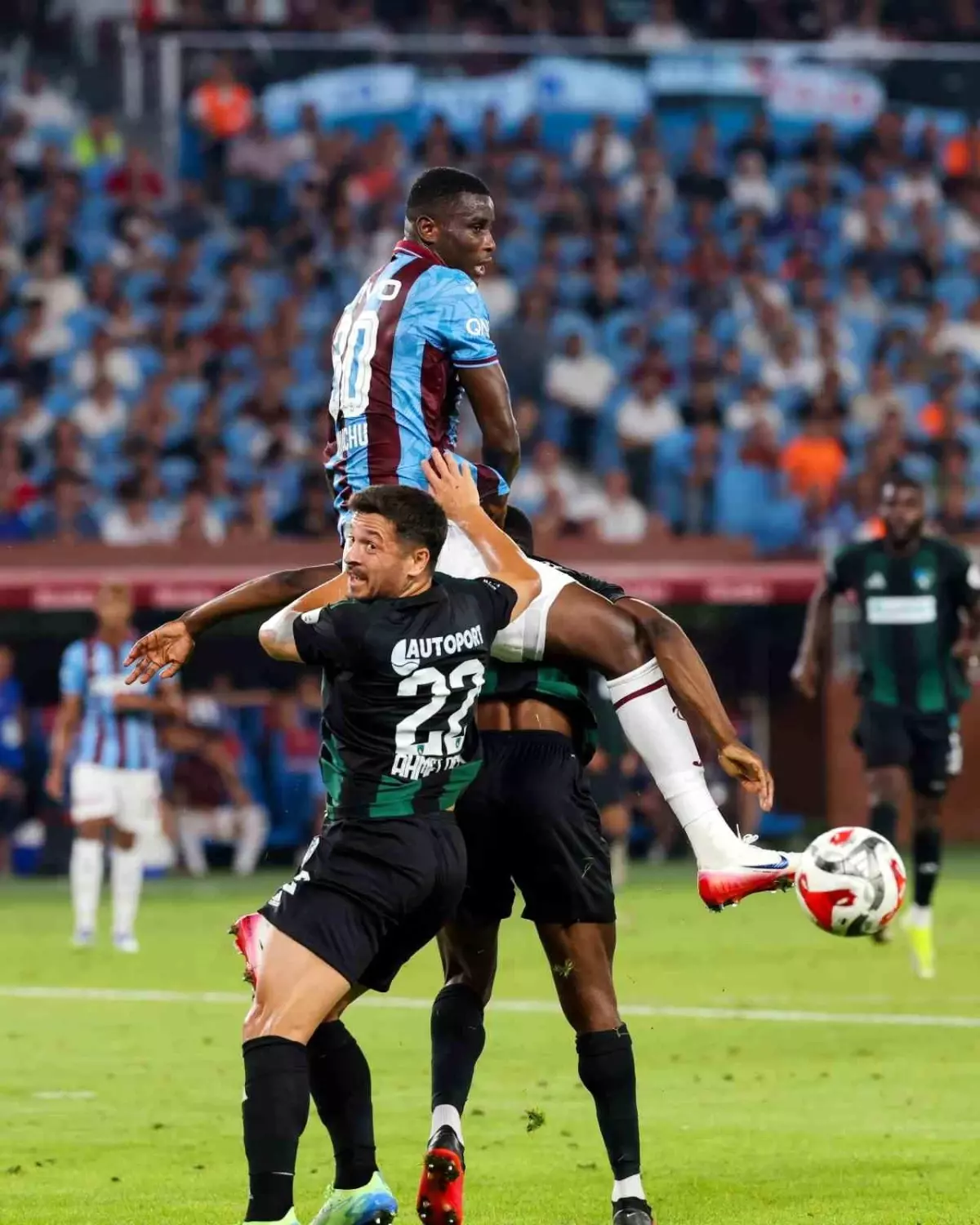 Trendyol Süper Lig'de Trabzonspor, Kocaelispor'u 1-0 Yendi