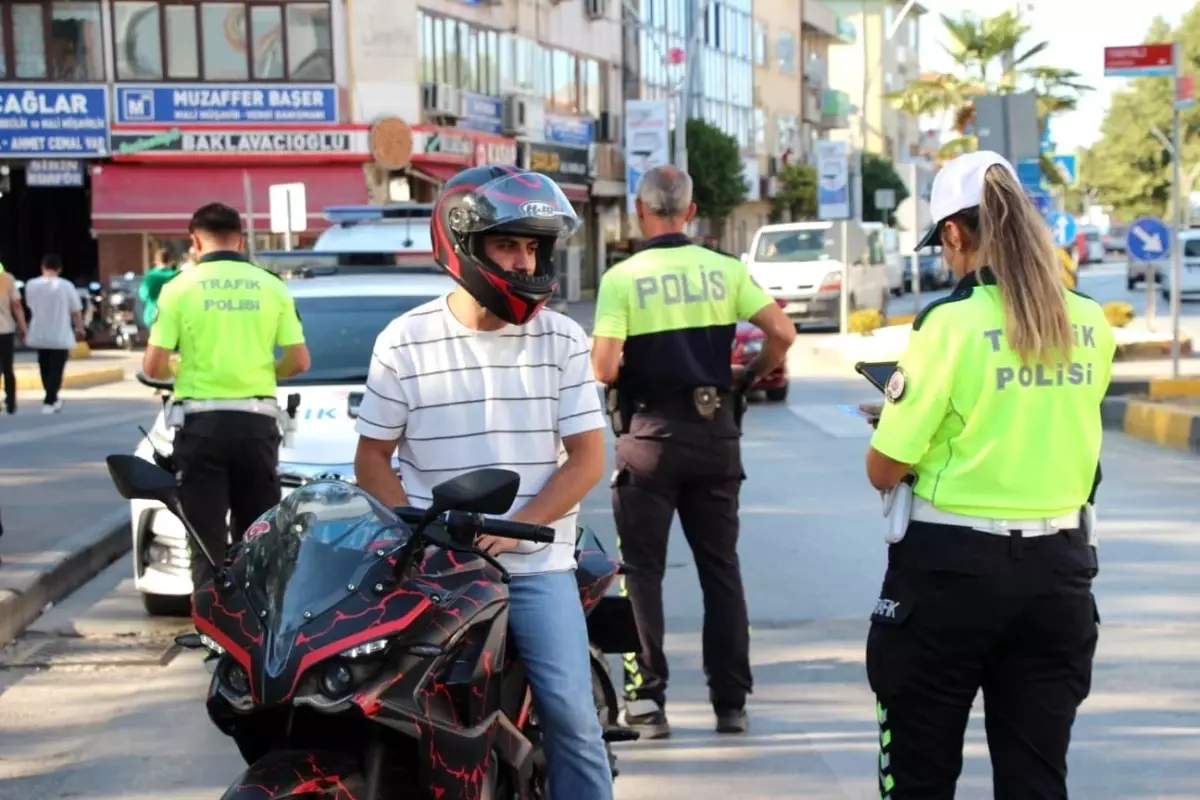 Sakarya'da Motosiklet Denetimleri Artıyor